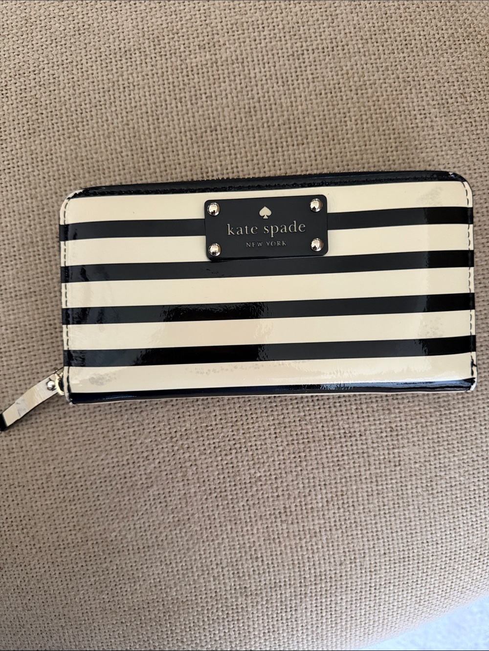 kate spade Black and White Striped Patent Zip Wallet